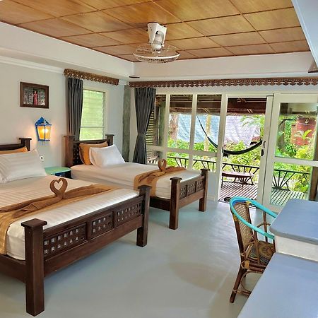 Bamboo Bungalows Koh Phayam Extérieur photo